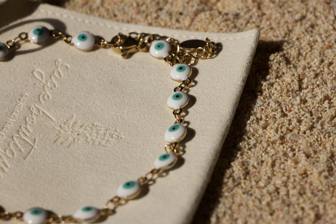 White Evil Eye Anklet - Sage Boutique✨